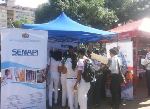 PRENSA 20150324 01 EL SENAPI EN LA FERIA DEL CONSUMIDOR