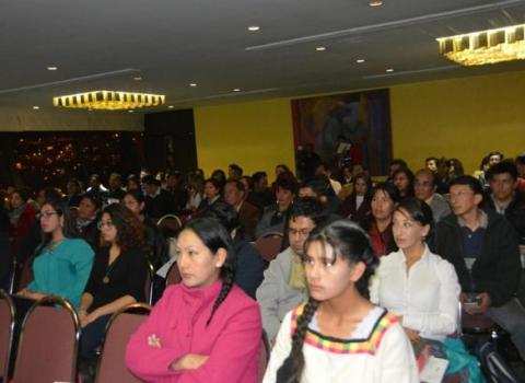 PRENSA 20151221 01 PREMIACIÓN A GANADORES DEL PRIMER CONCURSO DE PROTECCIÓN AL DERECHO DE AUTOR “MI CREACIÓN, MI DERECHO, MI PROPIEDAD”
