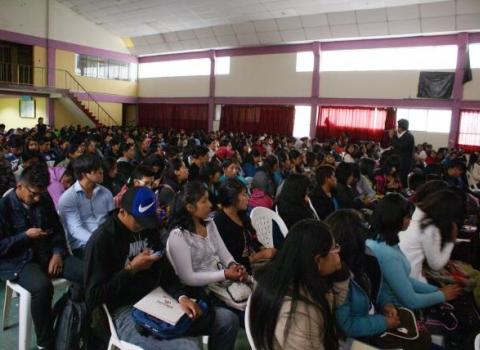 PRENSA 20160331 01 ESTUDIANTES DE LA UPEA SE CAPACITAN PARA PROTEGER SU PROPIEDAD INTELECTUAL